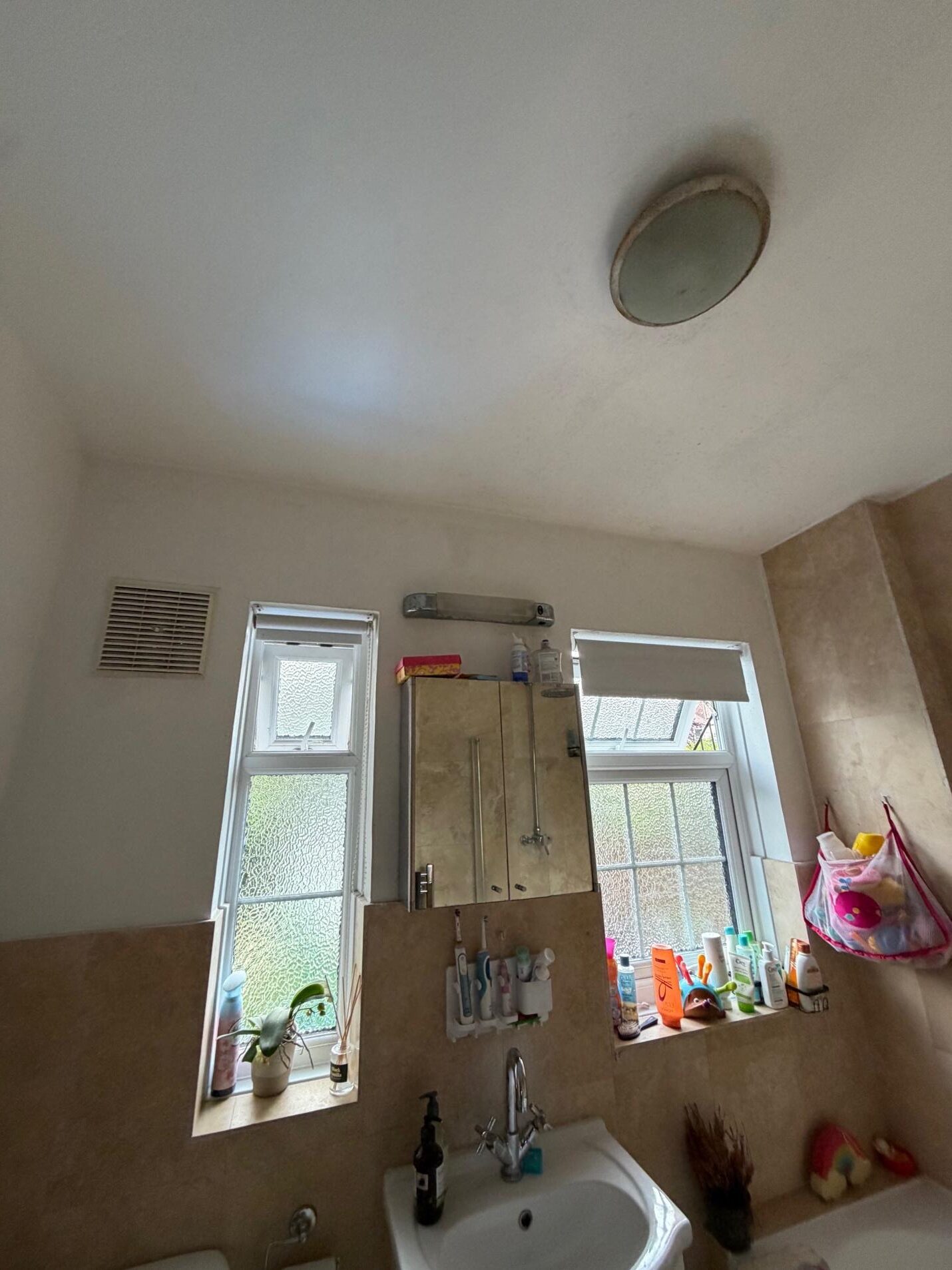 Localised Leak & Condensation Survey in Earl’s Court (SW5)